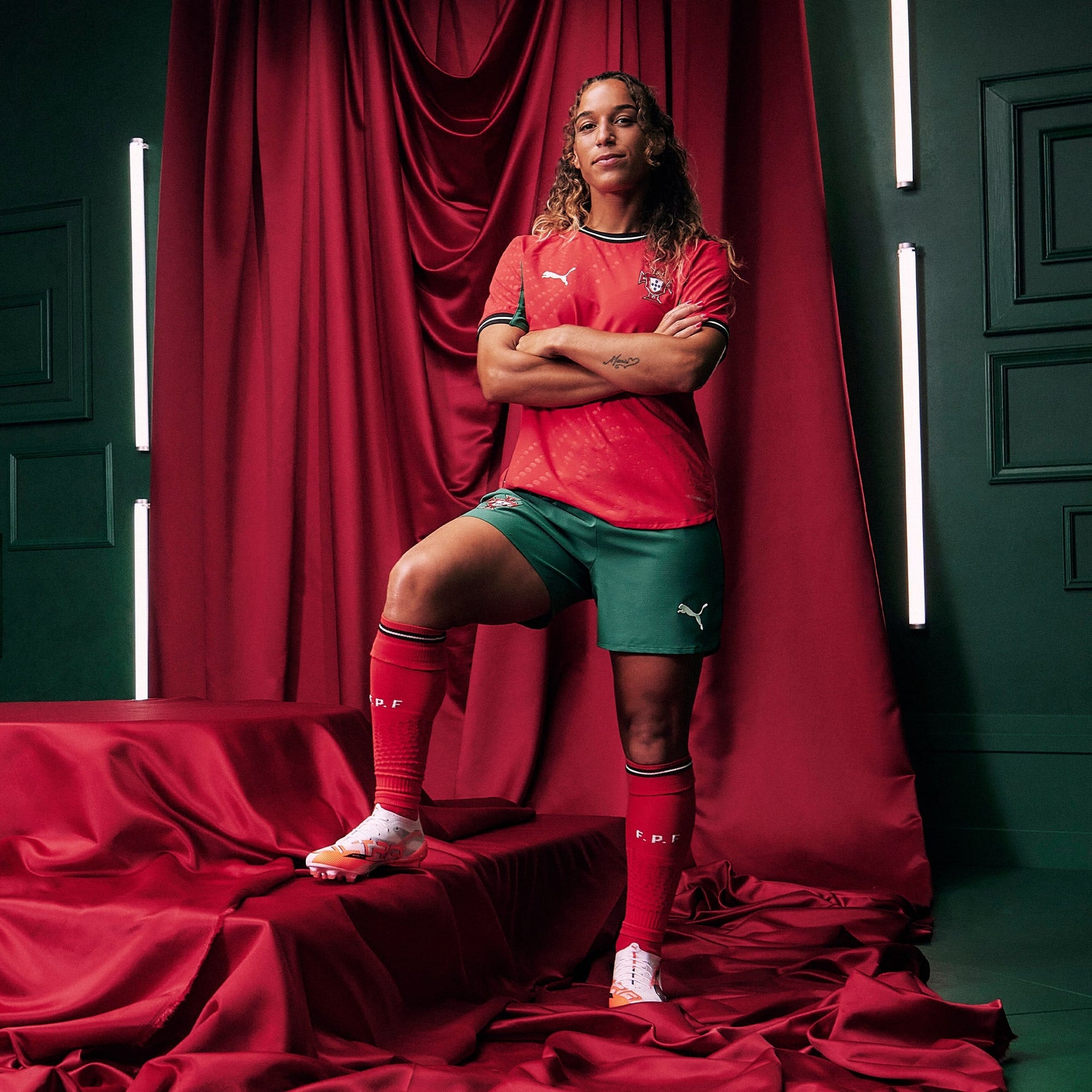 Camisa Portugal Home 2025 Feminina